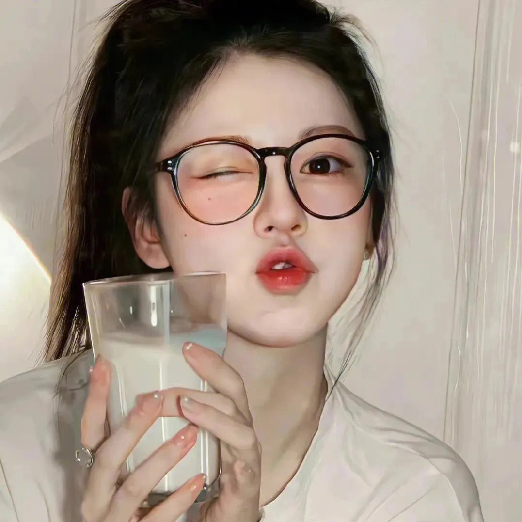 少女嬉春